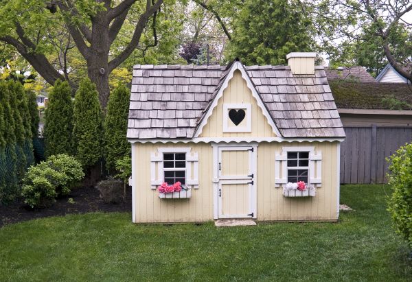 Playhouse Assembly in Ooltewah