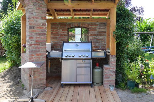 Propane Grill Assembly in Ooltewah