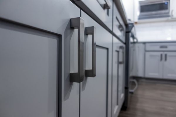 Hardware Mounting in Ooltewah