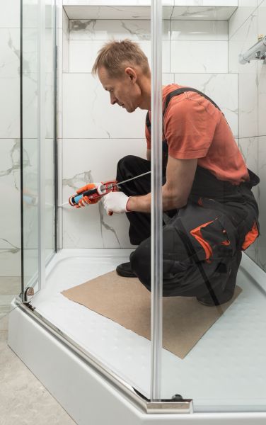 Shower Caulking Replacement in Ooltewah